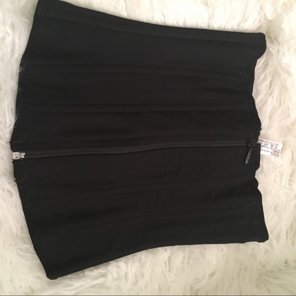 Black waist trainer
